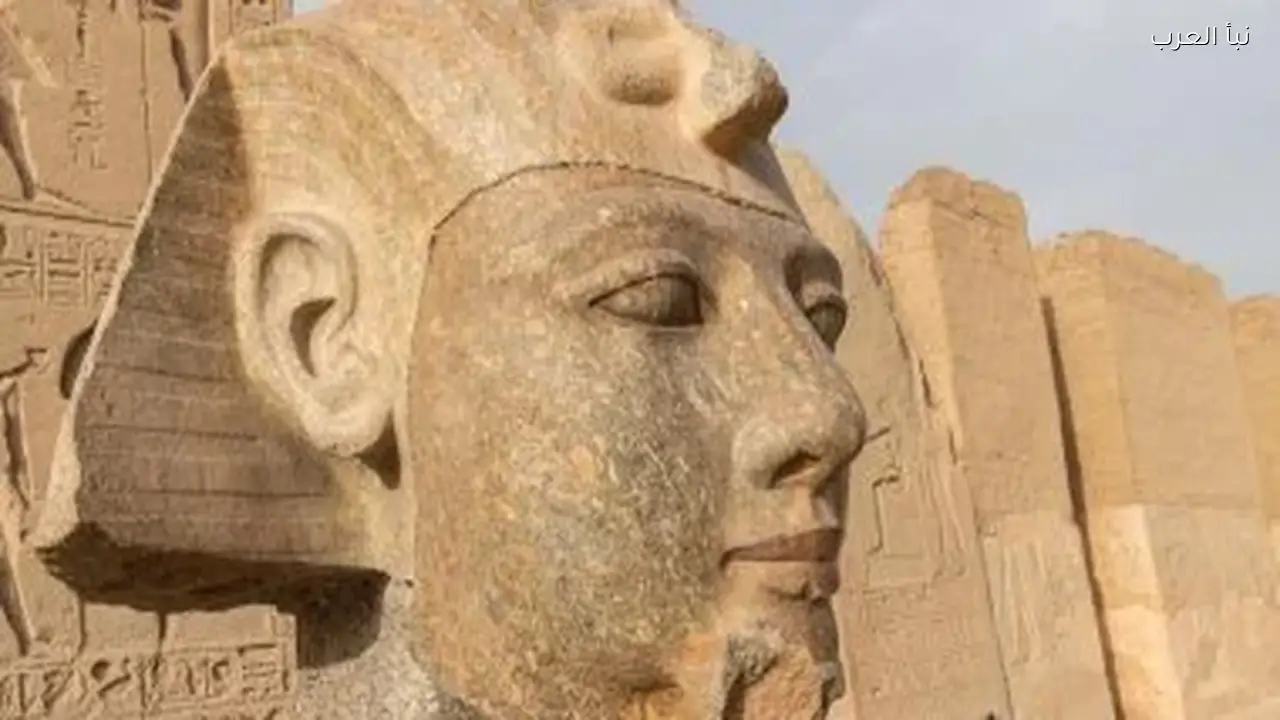 ترميم رأس تمثال رمسيس الثاني في معبده بأبيدوس يكتمل الآن