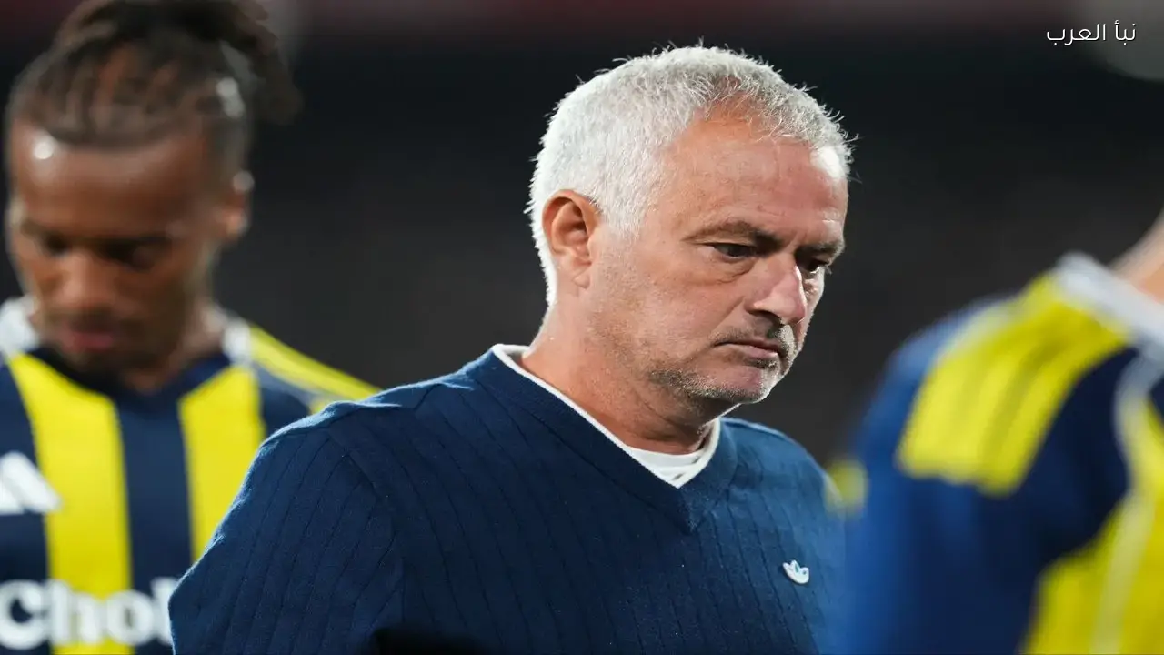 جوزيه مورينيو يغيب مباراتين بعد طرده في كلاسيكو بنفيكا وبورتو