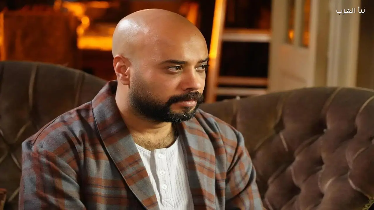 حاتم صلاح يشكر فريق عمل “إفراج” بعد نجاح شخصية شداد الريس