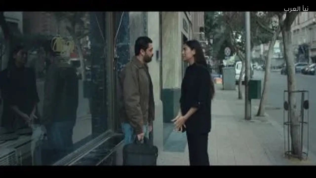 خالد ينصب على نبيلة في الحلقة 13 من مسلسل أب ولكن