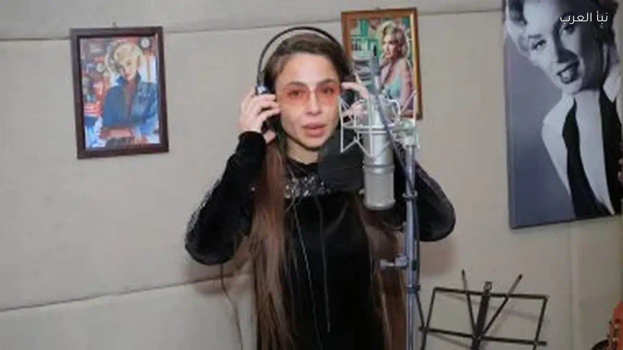 دوللى شاهين تنتهي من تسجيل أغنية “واحشانى يامه” وتقدمها لوالدتها