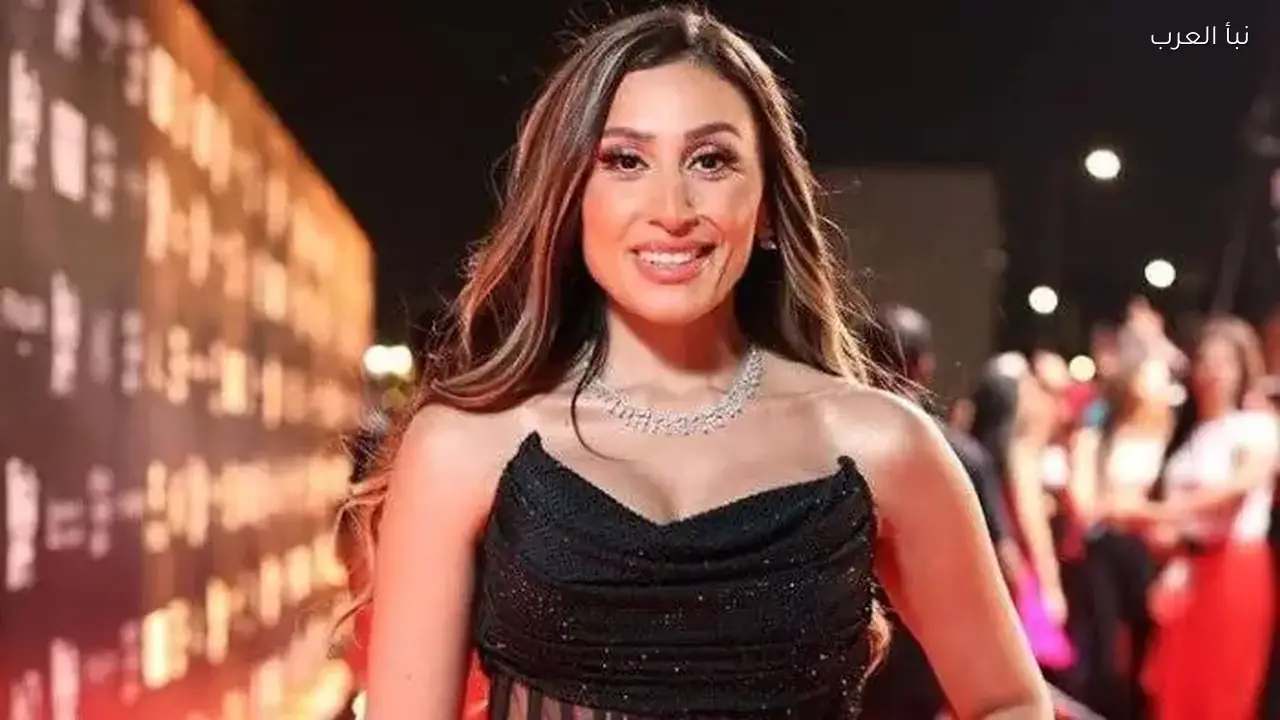 دينا الشربيني تتألق من جديد بعد الأزمات وتواصل مسيرتها الفنية