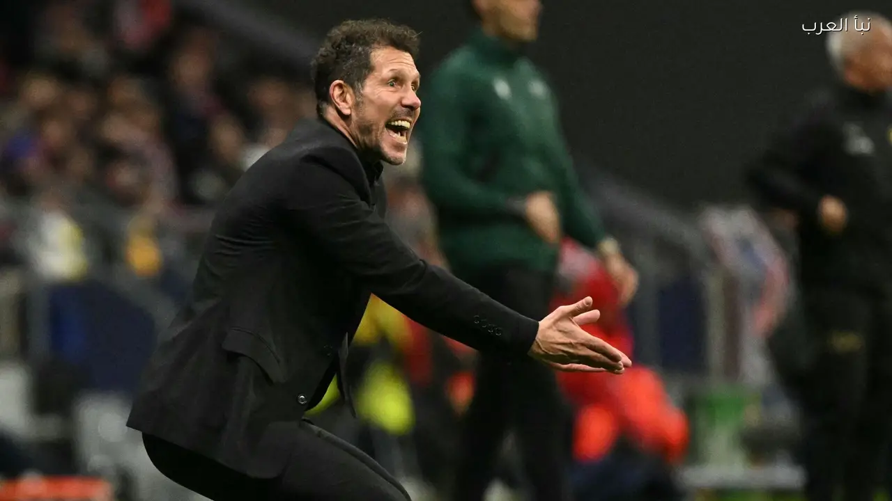 سيميوني يؤكد بقاء جريزمان وألفاريز في أتلتيكو مدريد