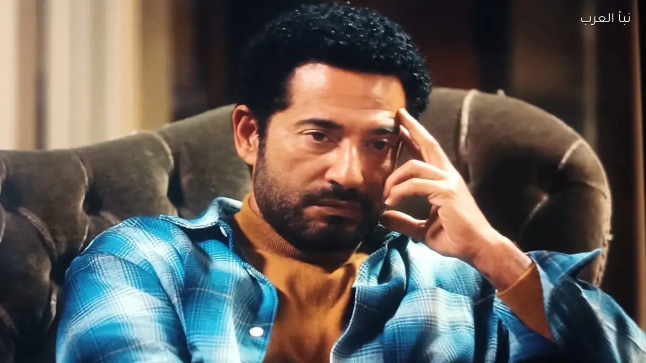 عمرو سعد يشك في تارا عماد خلال أحداث الحلقة 15 من مسلسل إفراج