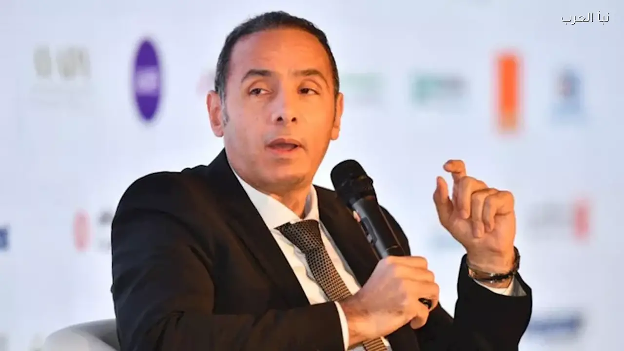 قرار جمهوري بتكليف إسلام عزام رئيساً للهيئة العامة للرقابة المالية