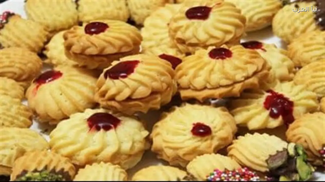 كيف تصنعين بيتي فور وغريبة العيد بقوام يذوب في الفم وبأقل التكاليف