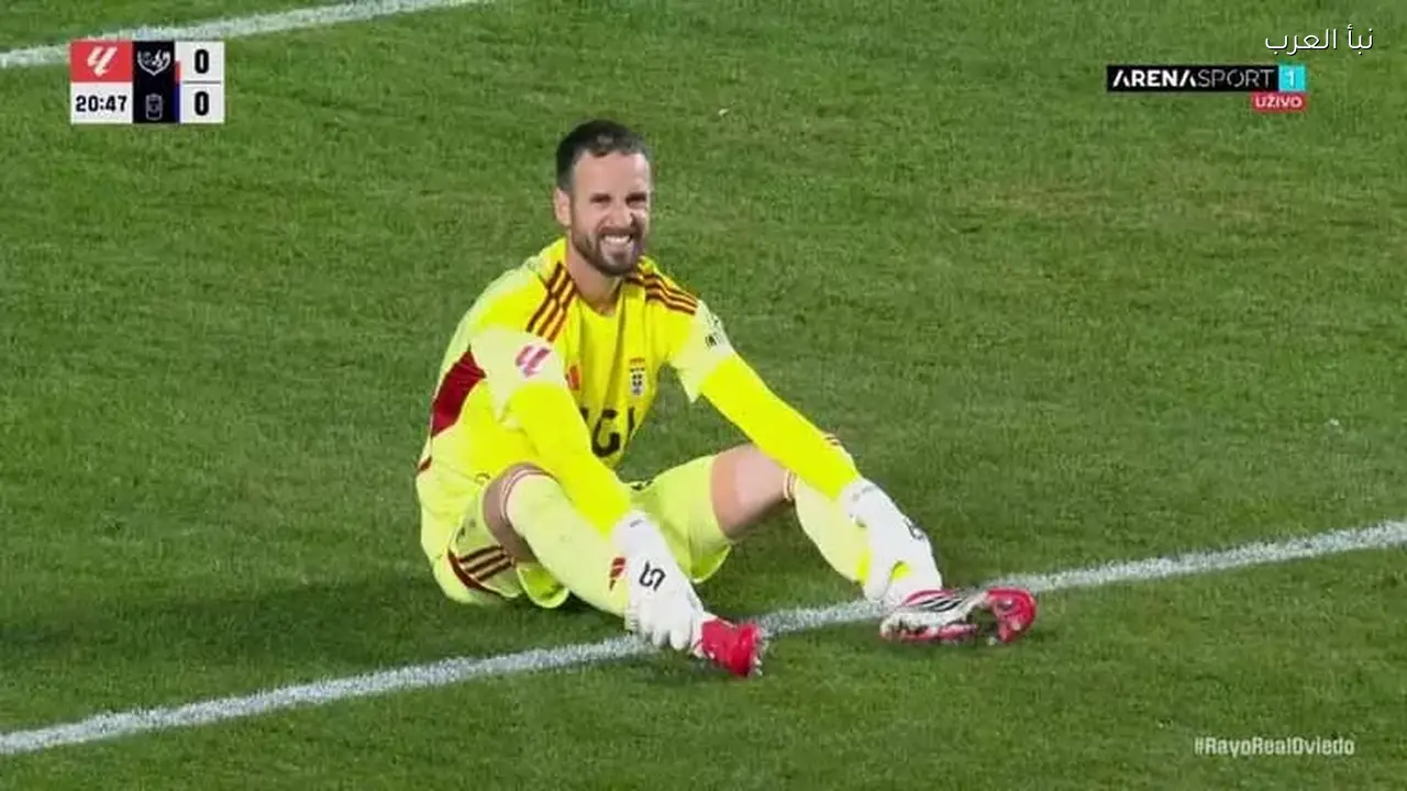 لقطة إنسانية للاعبين المسلمين في الدوري الإسباني خلال الإفطار