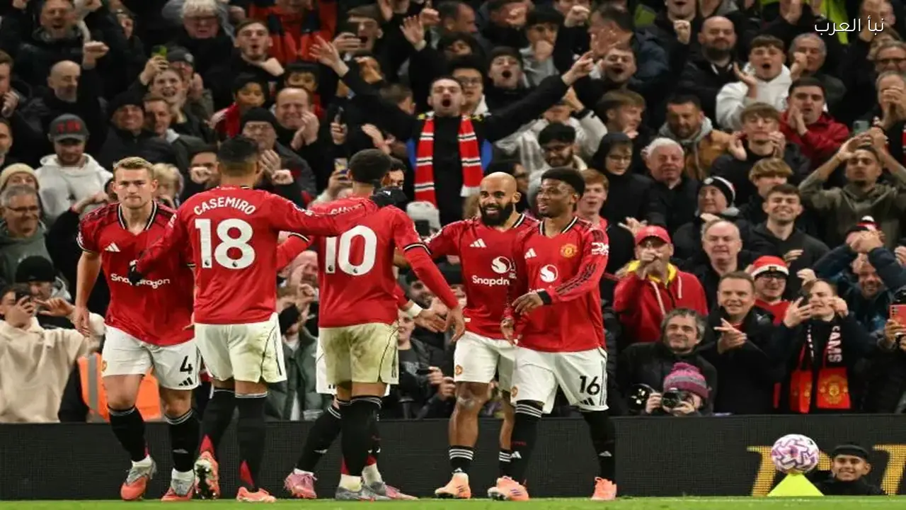 مانشستر يونايتد يهزم كريستال بالاس بثنائية في الدوري الإنجليزي