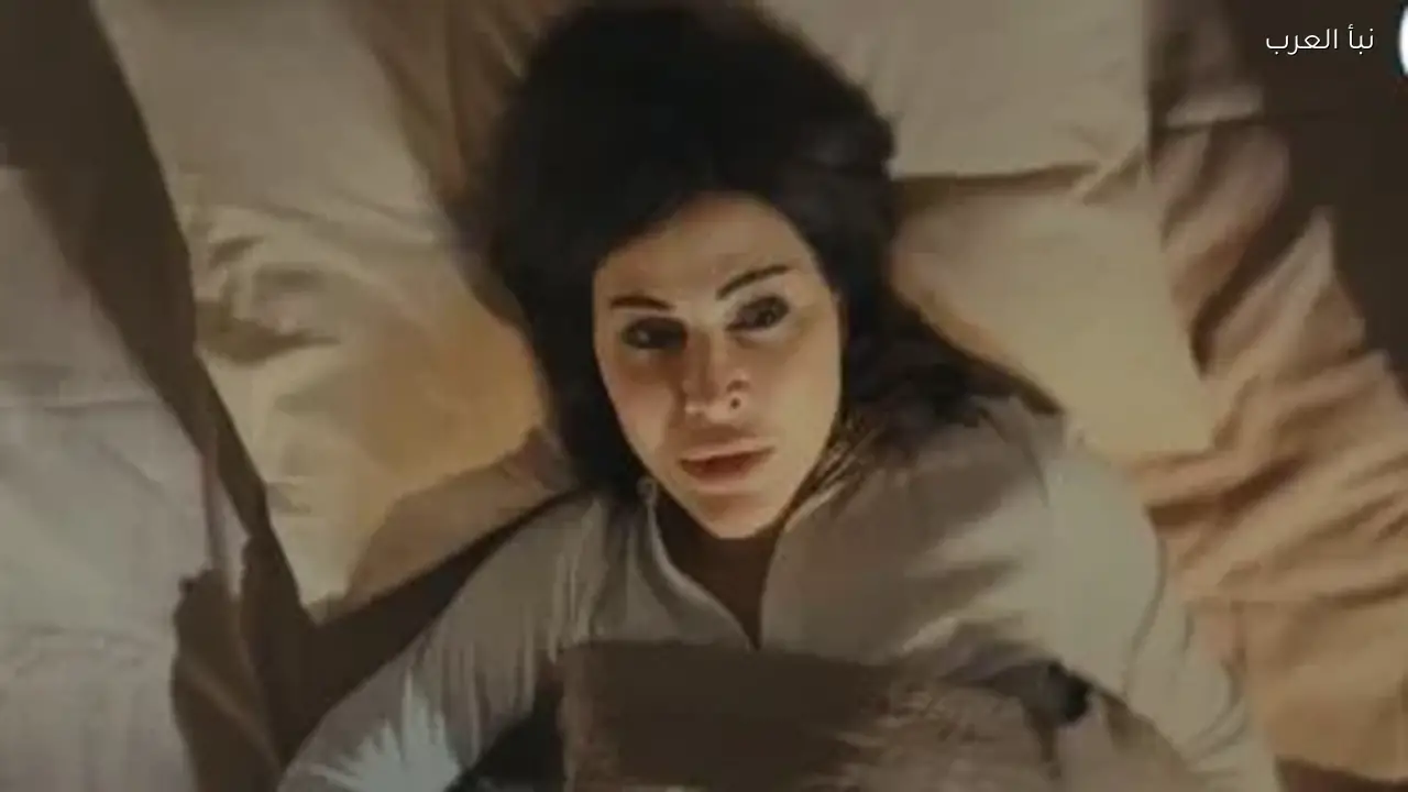 مسلسل اللون الأزرق: آمنة تستيقظ مفزوعة من كابوس عن حمزة في الحلقة 6