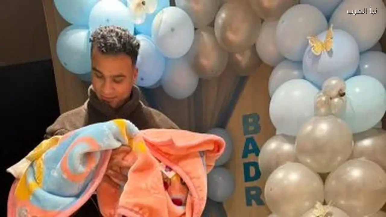 مصطفى حدوتة يرزق بمولد جديد ويسميه بدر