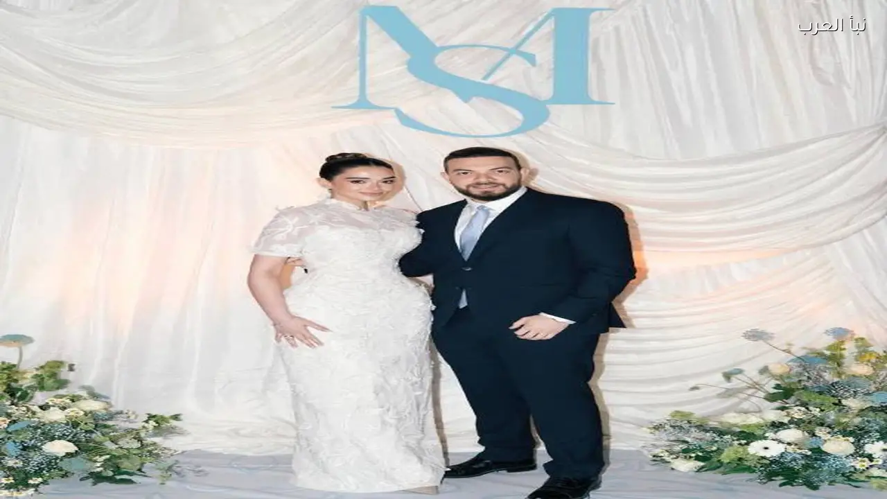 ملك أحمد زاهر تعلق على خطوبتها بعبارات رومانسية