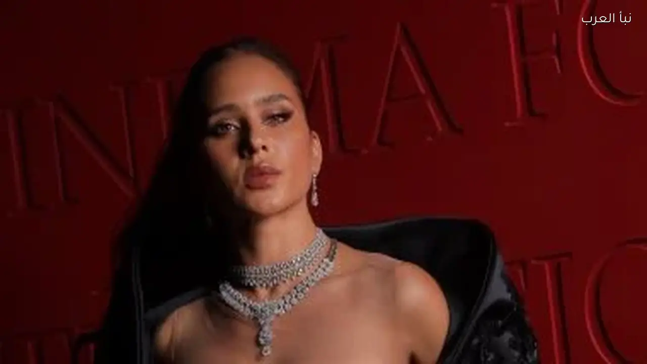 نيللى كريم تشيد بمسلسل «عين سحرية» وباسم سمرة يصفها بالملكة المتوجة