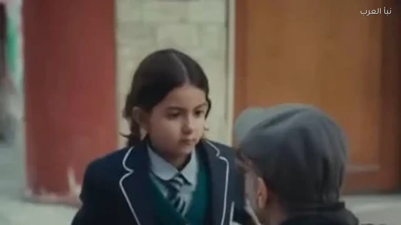 هاجر أحمد تبلغ الشرطة باختطاف ابنتها في الحلقة 1 من مسلسل أب ولكن