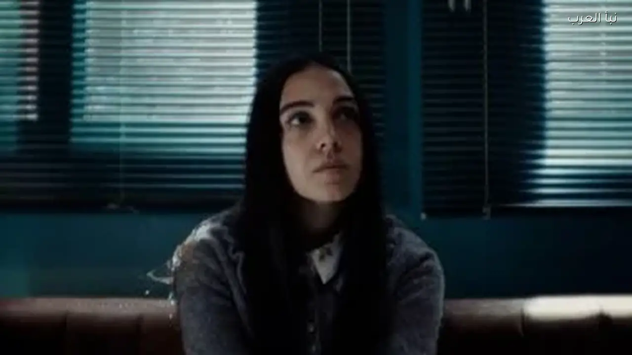 هبة تطمئن على والدتها في الحلقة 4 من مسلسل عرض وطلب بعد نجاح عملية نقل الكلية