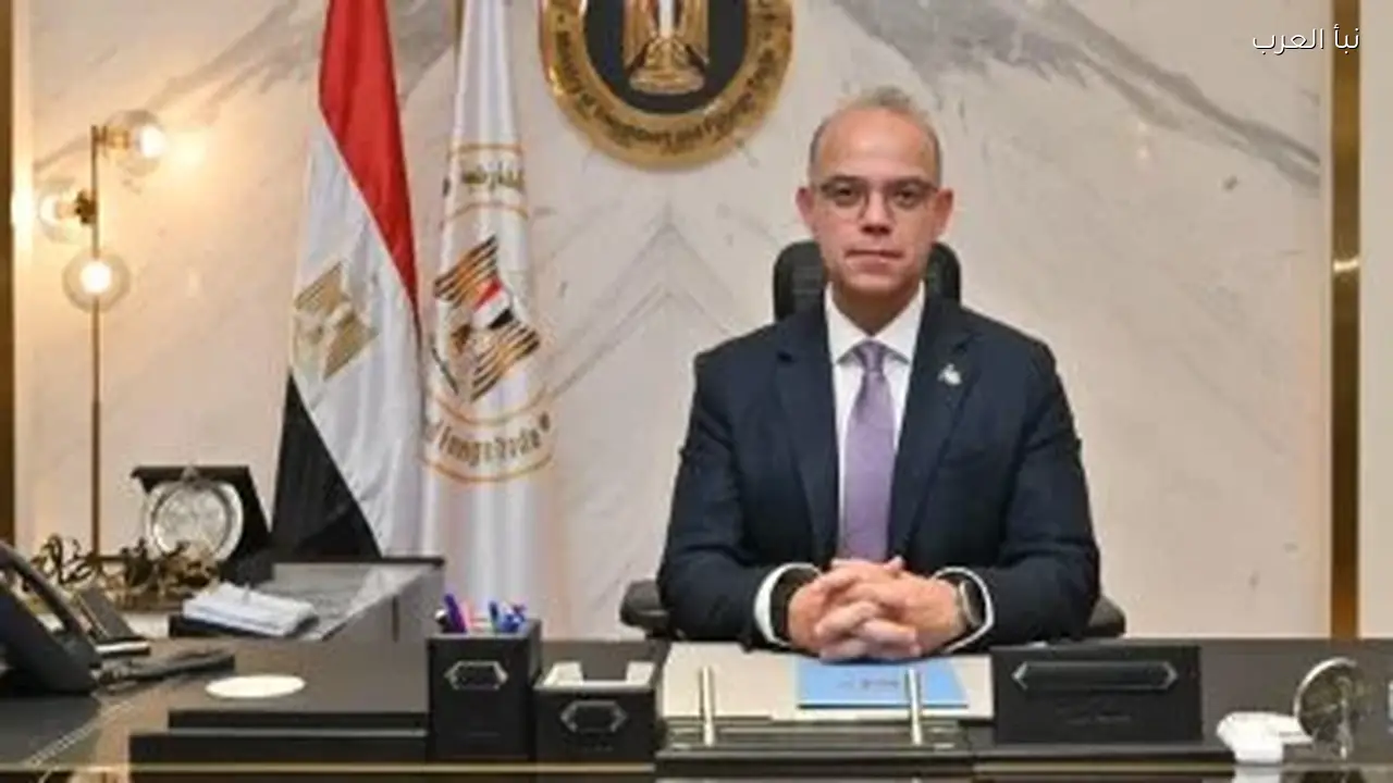 وزير الاستثمار يؤكد استمرار الإفراج الجمركي خلال عيد الفطر