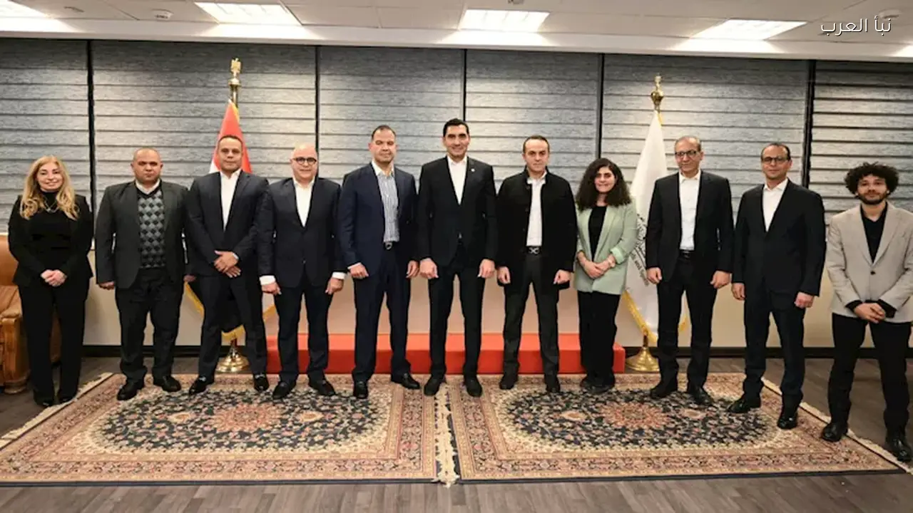 وزير الرياضة يكشف تفاصيل جلسة تطوير مع شركة استادات