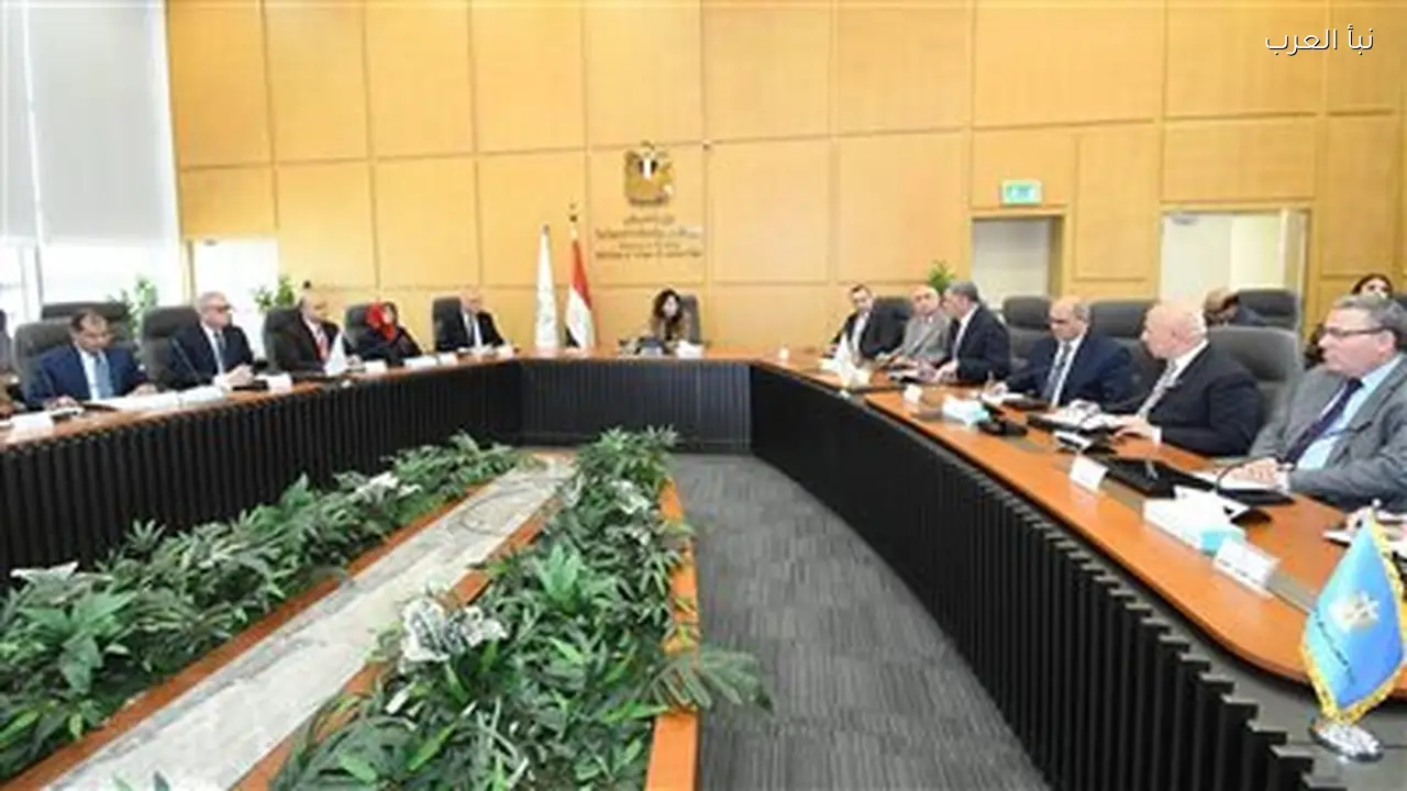 وزيرة الإسكان تتابع مشروعات المياه والصرف الصحي في المنوفية ومطروح الآن