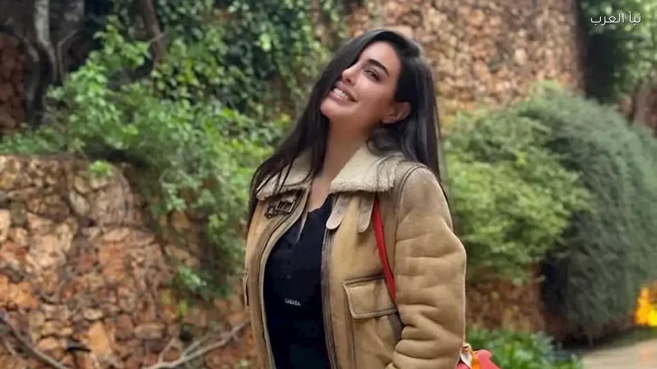 ياسمين صبري تتألق بإطلالة كاجوال أنيقة خلال ظهورها الأخير