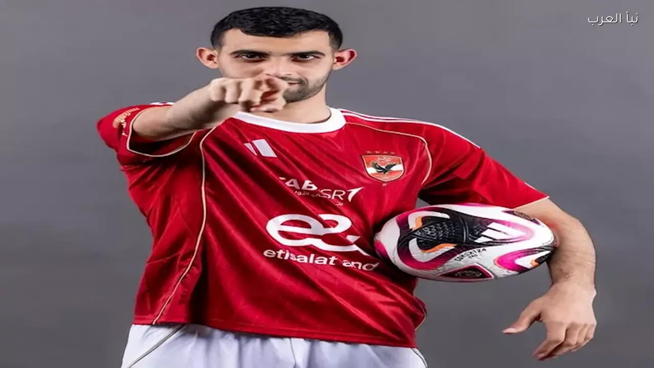 يوسف بلعمري يوجه رسالة لجماهير الأهلي حول الحسابات الكاذبة