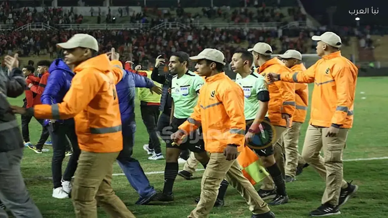 أندية الأهلي والزمالك والمصري والإسماعيلي تهاجم التحكيم المصري