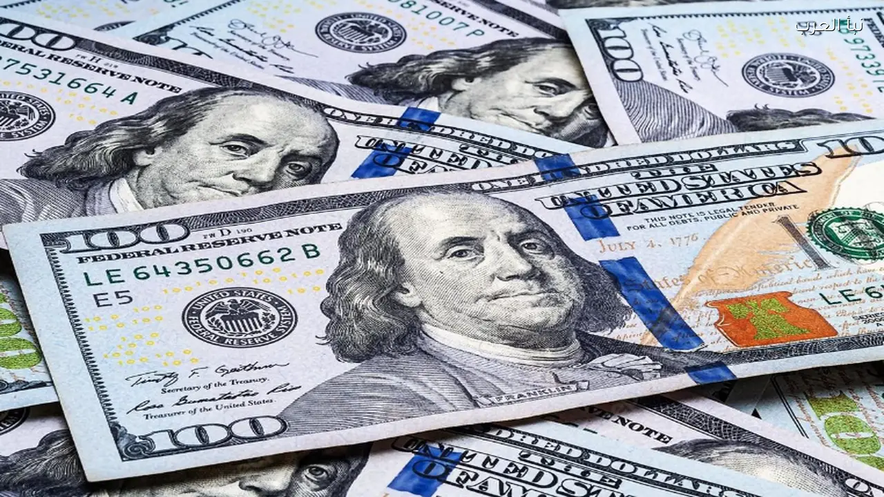 انخفاض سعر الدولار اليوم الخميس 16 ابريل 2026 أمام الجنيه في البنوك الرسمية