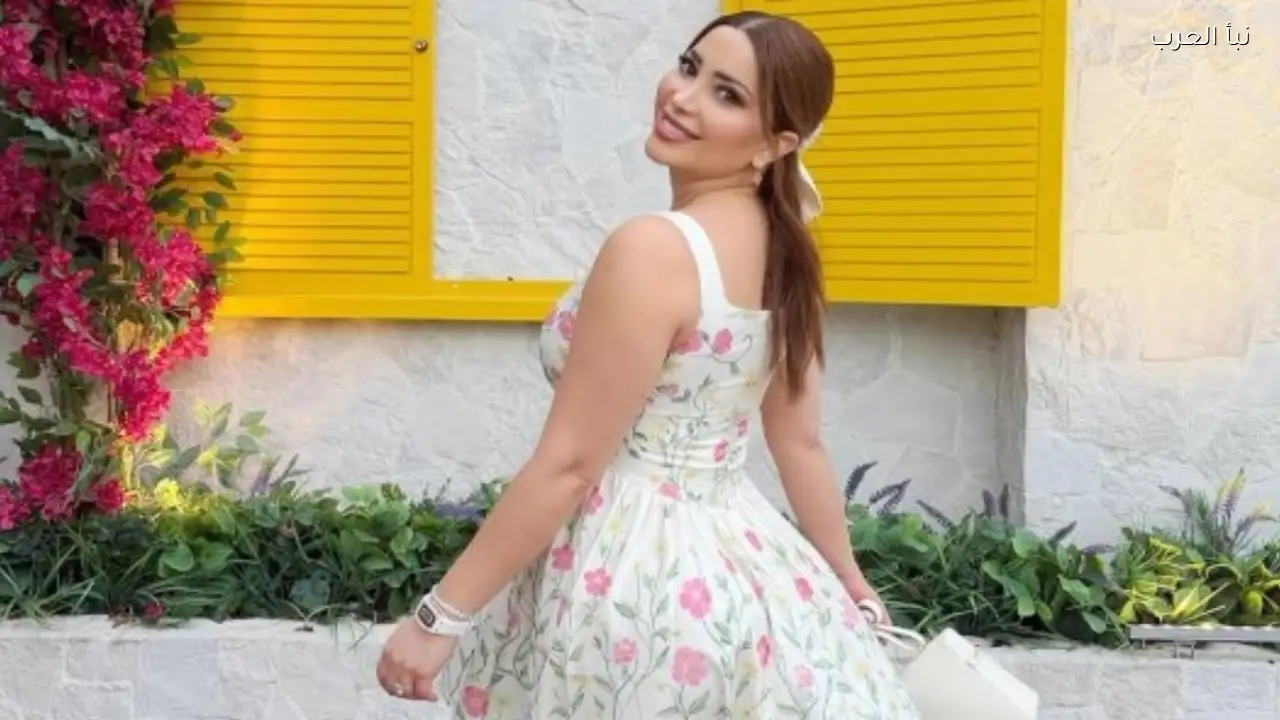 نسرين طافش تخطف الأنظار بالأبيض المزهر في أحدث ظهور
